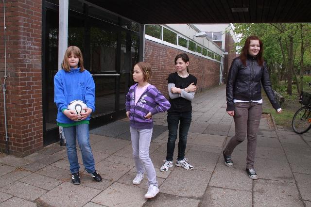  Bildname: IMG_0147.JPG 
 Breite: 640 Pixel 
 Höhe: 427 Pixel 
 Grösse: 220 kB 