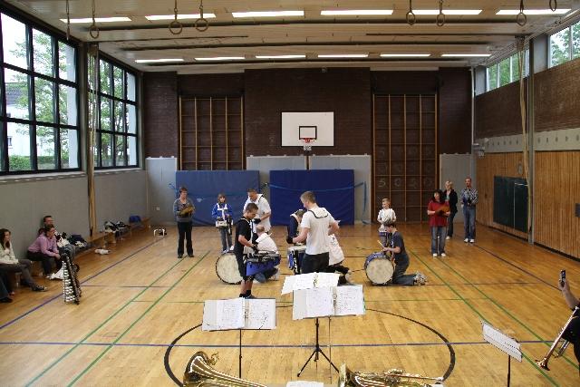  Bildname: IMG_0214.JPG 
 Breite: 640 Pixel 
 Höhe: 427 Pixel 
 Grösse: 227 kB 