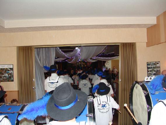  Bildname: Hochzeit_017.jpg 
 Breite: 640 Pixel 
 Höhe: 480 Pixel 
 Grösse: 87 kB 