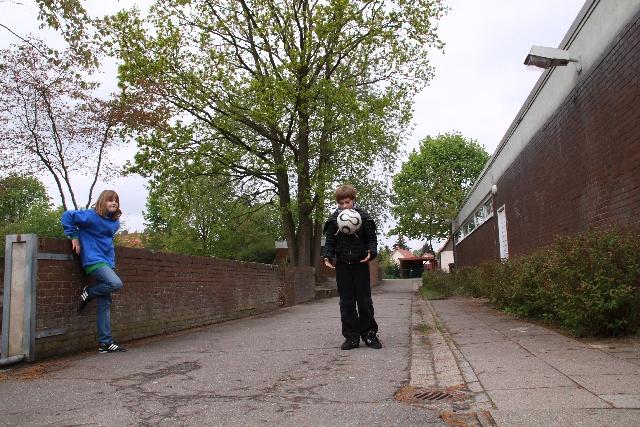  Bildname: IMG_0162.JPG 
 Breite: 640 Pixel 
 Höhe: 427 Pixel 
 Grösse: 263 kB 