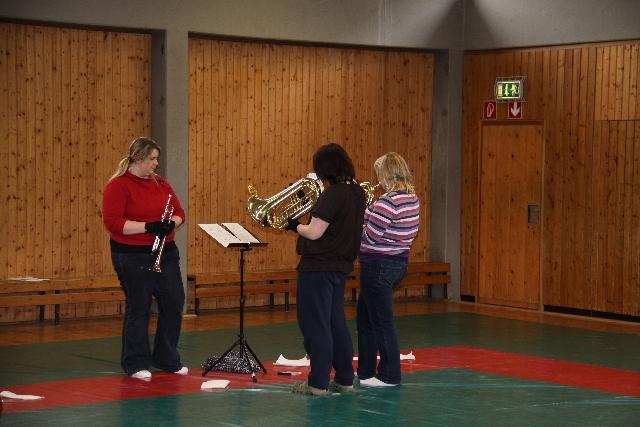  Bildname: IMG_0188.JPG 
 Breite: 640 Pixel 
 Höhe: 427 Pixel 
 Grösse: 183 kB 