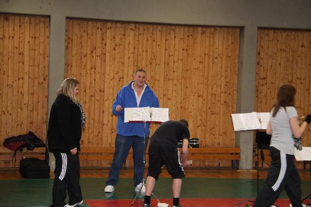  Bildname: IMG_0189.JPG 
 Breite: 640 Pixel 
 Höhe: 427 Pixel 
 Grösse: 185 kB 