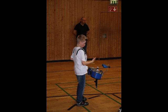  Bildname: IMG_0197.JPG 
 Breite: 640 Pixel 
 Höhe: 427 Pixel 
 Grösse: 99 kB 