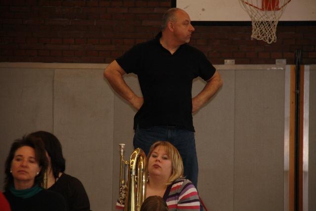  Bildname: IMG_0199.JPG 
 Breite: 640 Pixel 
 Höhe: 427 Pixel 
 Grösse: 144 kB 