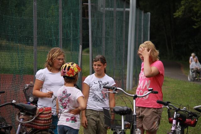  Bildname: IMG_0111.JPG 
 Breite: 640 Pixel 
 Höhe: 427 Pixel 
 Grösse: 155 kB 