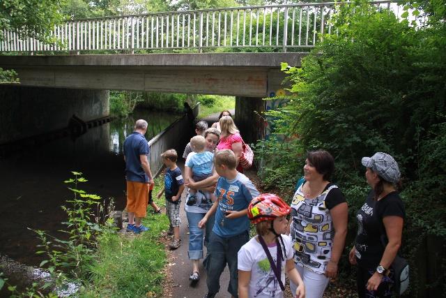  Bildname: IMG_0144.JPG 
 Breite: 640 Pixel 
 Höhe: 427 Pixel 
 Grösse: 189 kB 