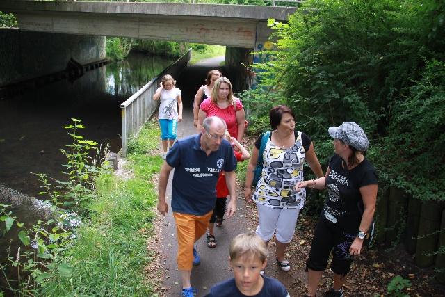  Bildname: IMG_0145.JPG 
 Breite: 640 Pixel 
 Höhe: 427 Pixel 
 Grösse: 187 kB 